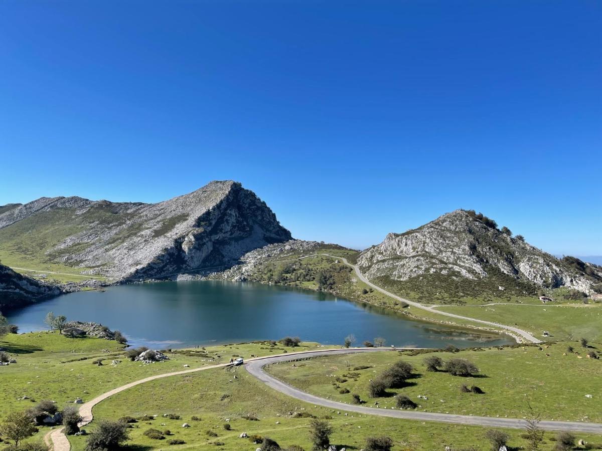 Hotel Torrecerredo Arenas De Cabrales Buitenkant foto